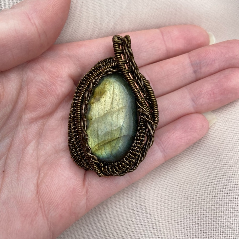 Handmade Wire Wrapped Labradorite Pendant